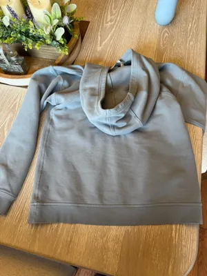 lululemon logo hoodie  thumbnail 3