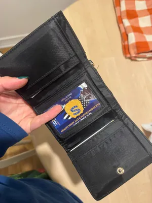 “B” Wallet Size undefined thumbnail 4