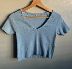 Garage V-Neck Crop Top thumbnail 1