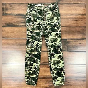 Anthropologie Pilcro Green Print Corduroy Skinny Pants - Size 24P thumbnail 2