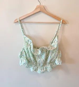 H&M NWT  Floral Crop Tank thumbnail 1