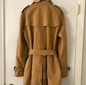 Burberry Trench Coat thumbnail 3