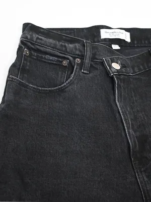 Abercrombie & Fitch Women's 30/10 The 90's Straight Ultra High Rise Jean Black thumbnail 6