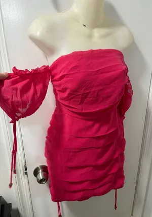 Pink Showpo mini dress thumbnail 1