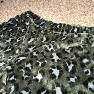 Aerie Green Leopard Plush Lounge Shorts‎ XL Soft Cozy Sleepwear thumbnail 2