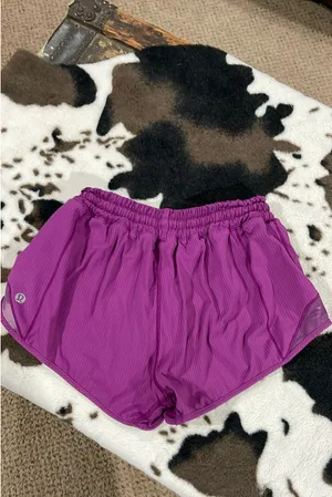Lululemon shorts size 2 thumbnail 2
