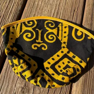 Unbranded Women's Yellow and Black Bag thumbnail 2