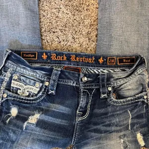 Rock Revival Kaitlyn Bootcut Jeans thumbnail 3