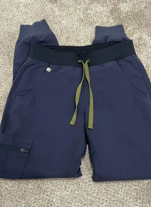 FIGS Scrub Pants Jogger thumbnail 1