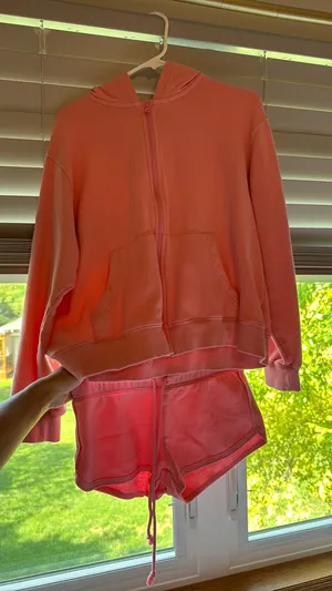 Aeropostale Set thumbnail 1