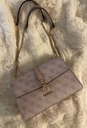 Guess Purse thumbnail 1