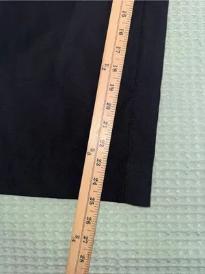Lululemon City Sleek 5 Pocket Wide-Leg High Rise 7/8 Length Pant Black size 31 thumbnail 2