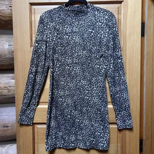 Abound Women's Leopard Animal Print Bodycon Sheath Mini Dress Sz Small Mob Wife thumbnail 2