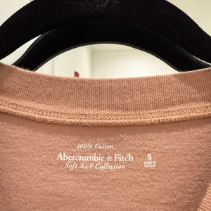 Abercrombie Brown Essential Easy Tee thumbnail 3