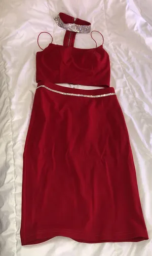 ENTRY Red Two Piece Rhinestone Set Size Small thumbnail 1