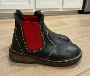 Duckfeet Women’s Roskilde Slip On Chelsea Boot Slate Red Size 38/7.5-8 US thumbnail 1