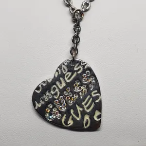 Guess Heart Necklace  thumbnail 2