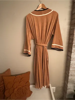 CHRISTIAN DIOR MONSIER Velvet‎ Robe with Contrast Trim thumbnail 4