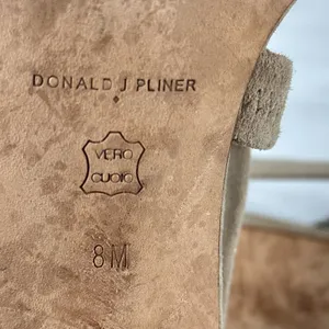 Donald J Pliner Womens Cross‎ Strap Sandals Heels Size 8 Beige Nude Leather Open thumbnail 7