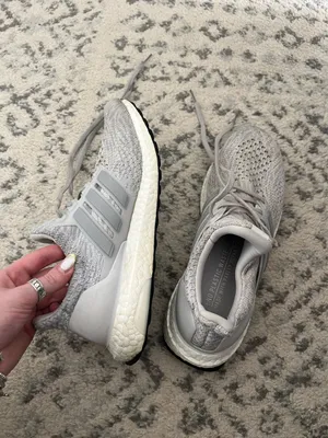 Adidas Shoes thumbnail 3