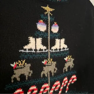 CT Crew Vintage Wool Christmas Sweater Women's Medium‎ Black Reindeer Snowman thumbnail 4
