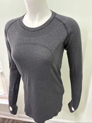Lululemon run swiftly gray black long sleeve top 8 thumbnail 9