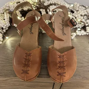 Free People | Women’s Chase Brown Block‎ Heel Mule Clogs - 8 $198 thumbnail 4