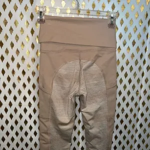 NWOT Offline by Aerie fold over hi rise leggings hugger nude tan size XS thumbnail 4