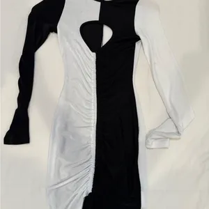 Motel Rocks Monochrome Cutout Dress thumbnail 3