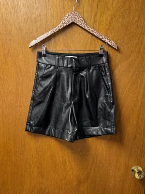 Abercrombie & Fitch Faux Vegan Leather High Rise Shorts Black Small NEW NWT thumbnail 15