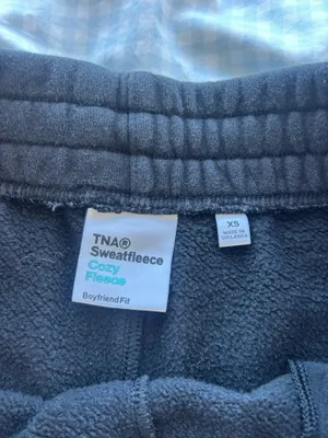 Aritzia TNA Cozy Fleece SweatShorts thumbnail 3