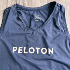 Peloton Tank Top Shirt Women's Size 1X Blue White Racerback NWOT thumbnail 3