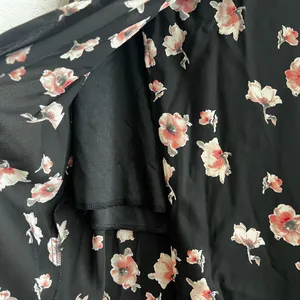 Charlotte Russe Black Floral Maxi Skirt thumbnail 3