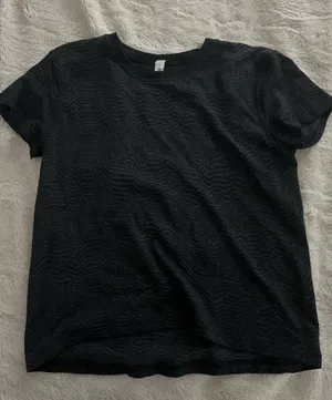 Lululemon Shirt thumbnail 1