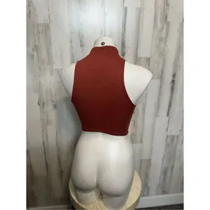 Windsor crop top thumbnail 3