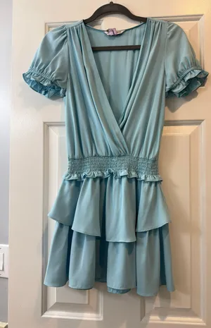 Dress thumbnail 1