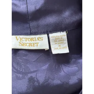 Victoria’s Secret Purple Satin Floral Button Blouse Size M Vintage thumbnail 2