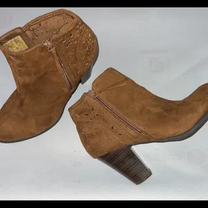 AEO Sz 10 American Eagle Brown Side Zip Western Ankle Booties Sz 10 thumbnail 4