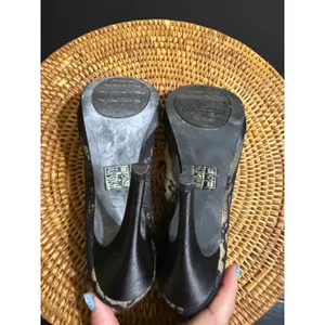 Lulu Townsend Womens Black‎ Lace Crystal Embellished Peep Toe pump size 8 thumbnail 5