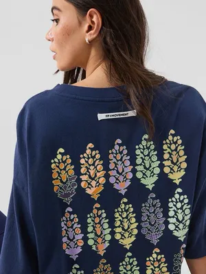 SOLD OUT Free People Movement Tackle Logo Tee Size Large NWT Urban Buti Navy thumbnail 4