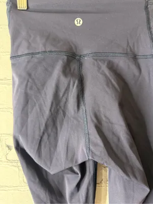 Women’s lululemon  Navy Performance leggings size 4 thumbnail 7