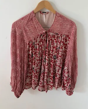 Free People Red Mixed Print Boho Tie Front Blouse Long Sleeve Large thumbnail 1