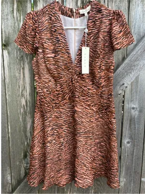 NWT Anthropologie Lenon V-Neck Flutter Sleeve Dress Size Small thumbnail 2