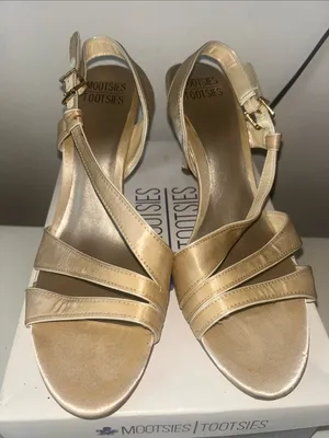 Mootsies Tootsies Vintage Phantom Champagne Strappy Leather Slingback Heels thumbnail 2