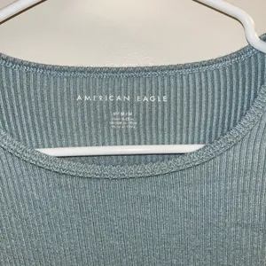 American Eagle Ribbed Green Long Sleeve  thumbnail 2