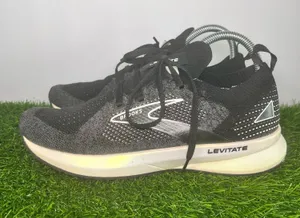 Brooks Levitate Women’s Size 8 Running Shoes Black Gray Athletic Sneakers thumbnail 1