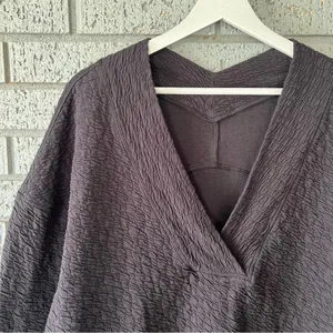 Lululemon Rippled V-Neck Pullover Black Size 10 Oversized Yoga Gym Workout Comfy thumbnail 8