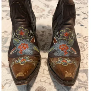 Old Gringo Bonnie Distressed Brown Embroidered Cowboy Boots 7 B thumbnail 3