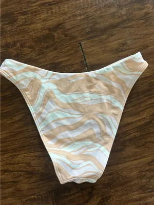 Abercrombie Bikini Bottoms thumbnail 2