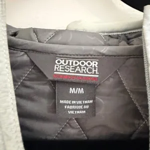 Outdoor Research Women's Eryn Hoody Quilted Puffer Coat‎ Jacket Size Medium thumbnail 7